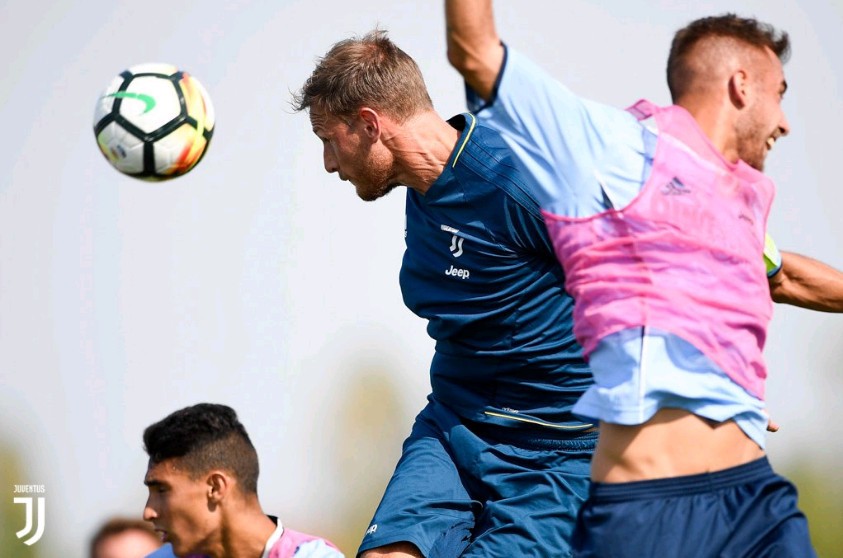 Juventus đấu tập Chieri - Bóng Đá