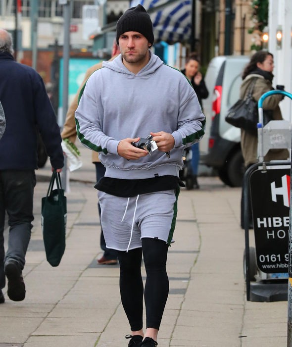 Những hình ảnh mới nhất của Luke Shaw sau màn tái xuất hoàn hào - Bóng Đá