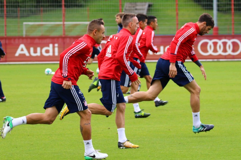 Bayern tập luyện - Bóng Đá