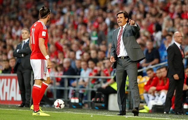 Xứ Wales 1-0 Áo: Thần đồng Ben Woodburn lên tiếng - Bóng Đá