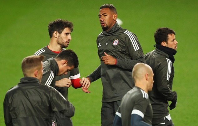 Arsenal tập luyện - Bóng Đá