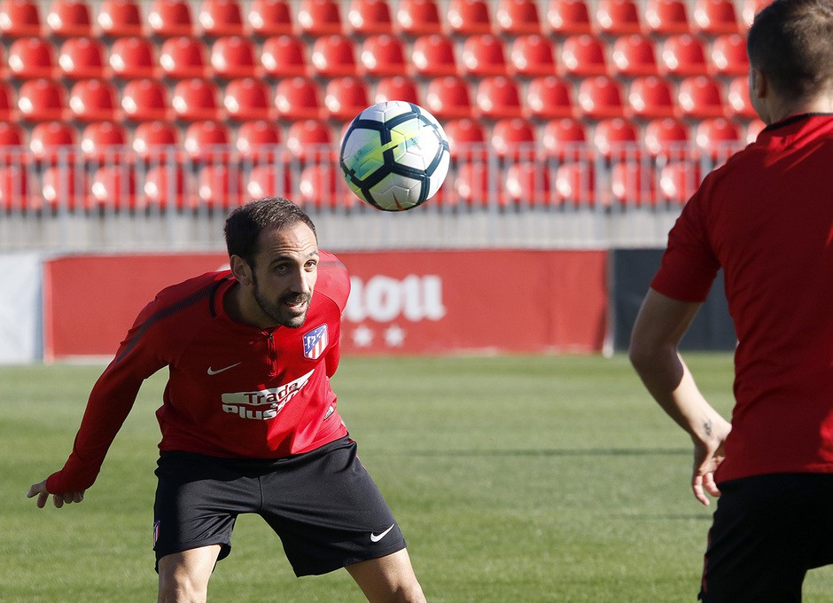 Atletico tập luyện - Bóng Đá