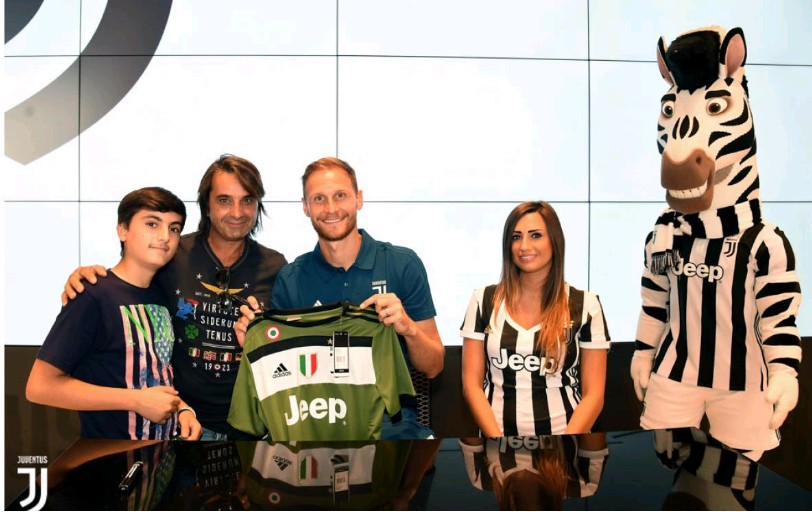 Ngày đầu tiên của Howedes tại Juventus - Bóng Đá