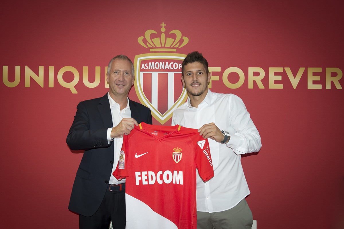 Ảnh ra mắt Jovetic và Keita Balde - Bóng Đá