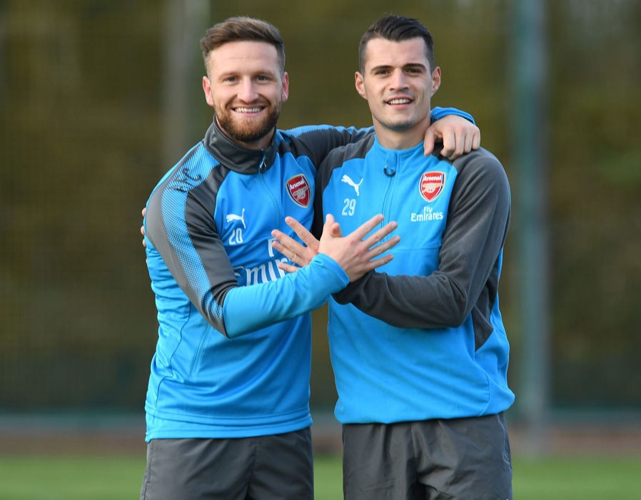 Arsenal tập luyện - Bóng Đá