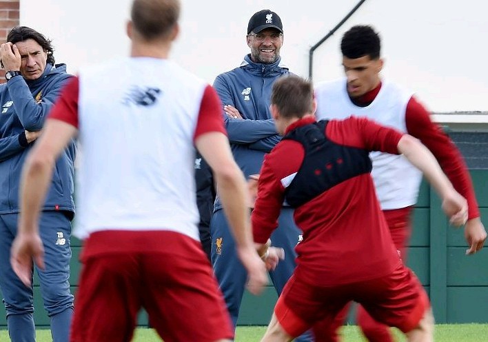 Liverpool tập luyện - Bóng Đá