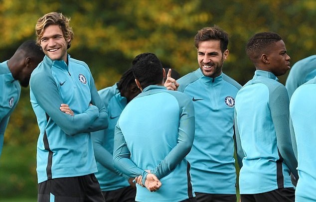 Dàn sao Chelsea háo hức hành quân đến Madrid - Bóng Đá