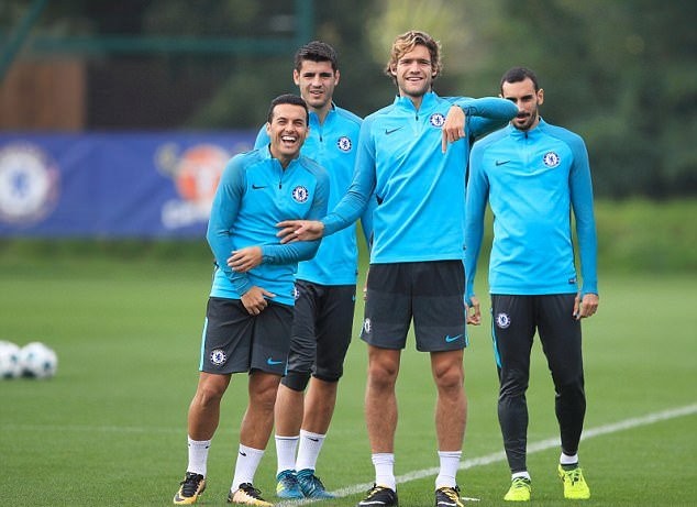 Dàn sao Chelsea háo hức hành quân đến Madrid - Bóng Đá