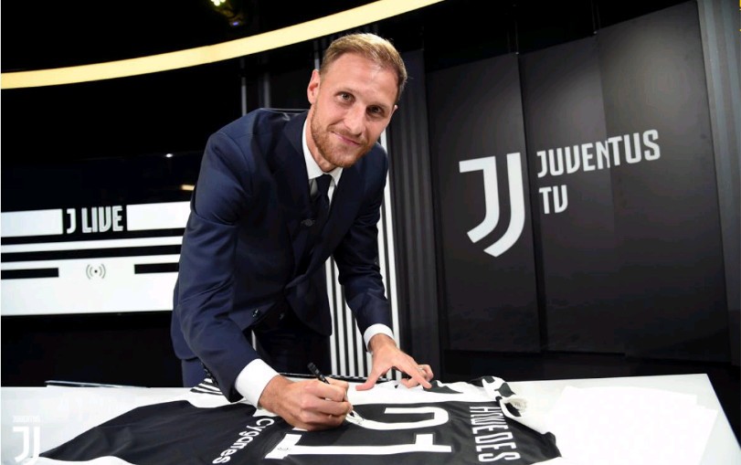 Ngày đầu tiên của Howedes tại Juventus - Bóng Đá