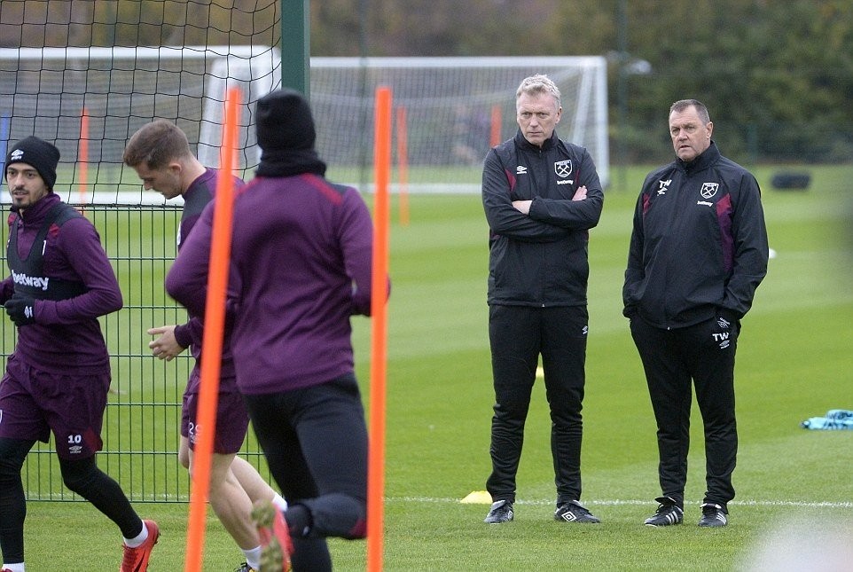 David Moyes giải cứu West Ham: Bắt đầu từ Chicharito? - Bóng Đá