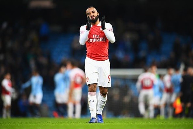 Góc Arsenal: Lựa chọn đá đẹp thời Wenger hay lối chơi cơ bắp của Emery? - Bóng Đá