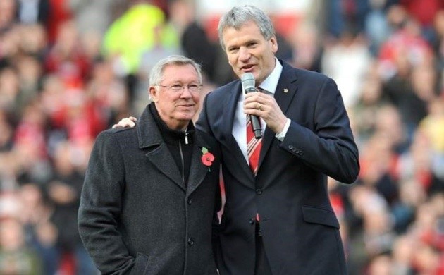 Ed Woodward dự định trao NHM Man Utd 'cuộc hẹn' hằng mong ước - Bóng Đá