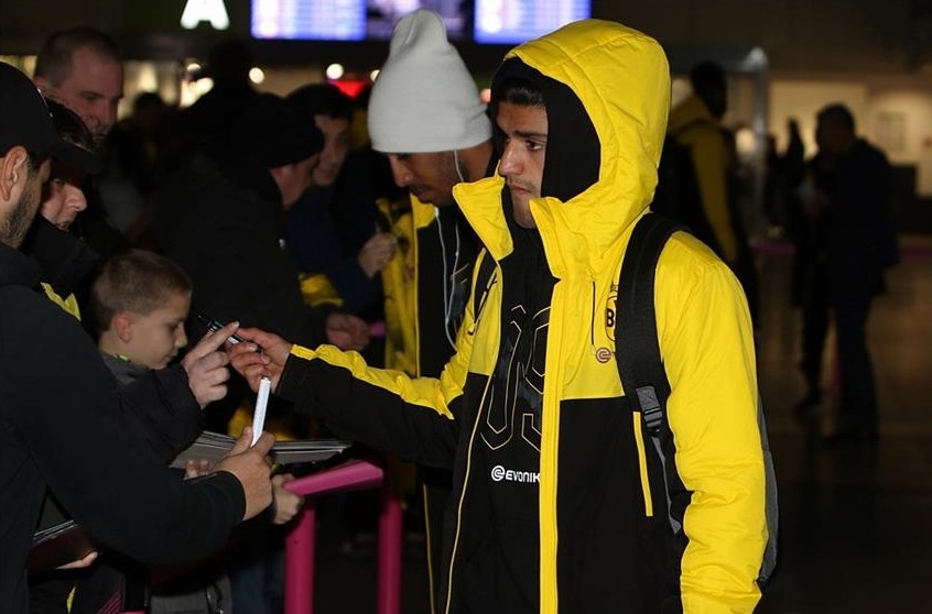 Thầy rạng rỡ, trò u ám trên đường Dortmund ra sân bay - Bóng Đá