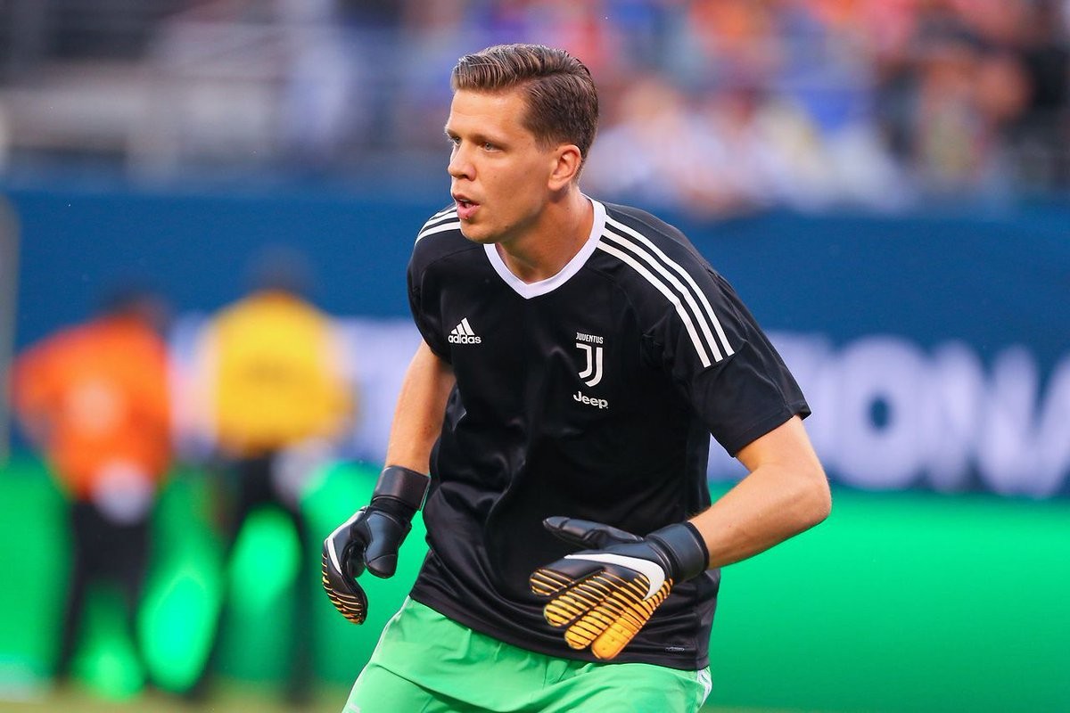 Đội hình 'dát vàng' vô đối tại châu Âu của Juventus - Bóng Đá