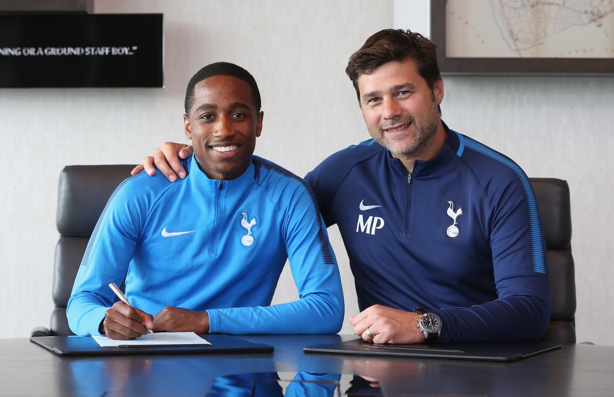 CHÍNH THỨC: Tottenham trói chân Kyle Walker-Peters - Bóng Đá