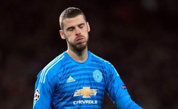 Sao Man Utd phản ứng khó tin với phóng viên sau thất bại PSG - Bóng Đá