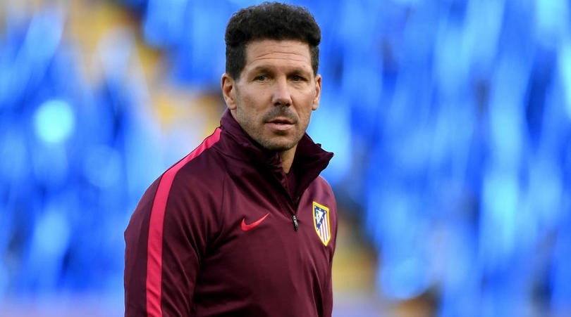 Đến Simeone cũng 'cạn lời' với Messi - Bóng Đá