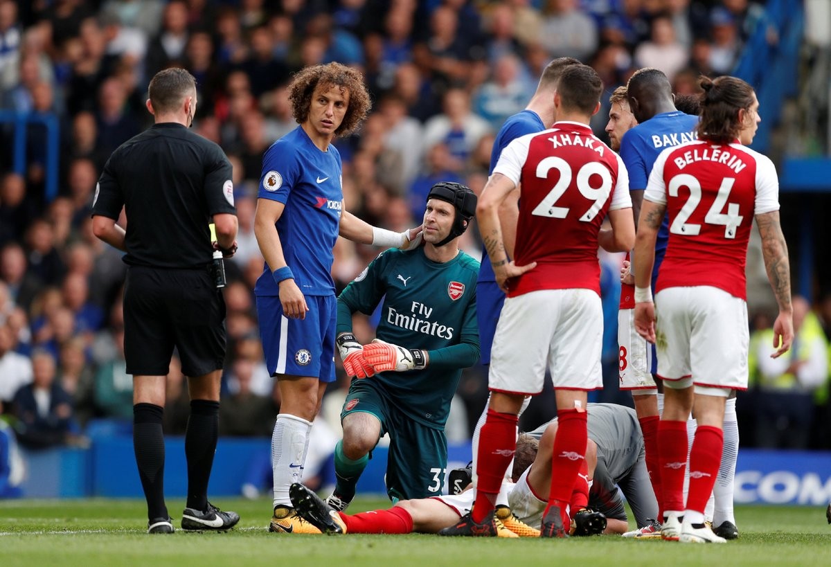TRỰC TIẾP Chelsea vs Arsenal: David Luiz bị đuổi (Hiệp 2) - Bóng Đá