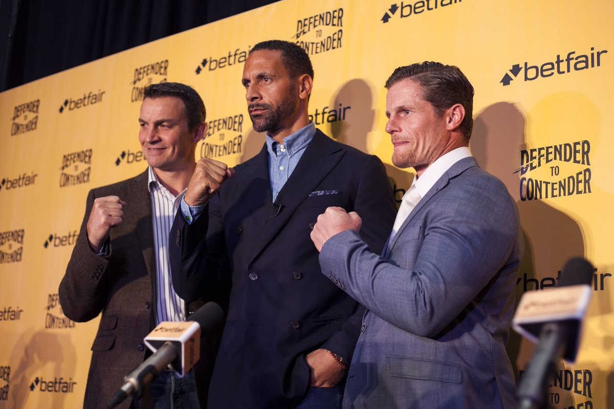 Rio Ferdinand: Đấm bốc, 'đấm' đi những thăng trầm của đời cầu thủ - Bóng Đá