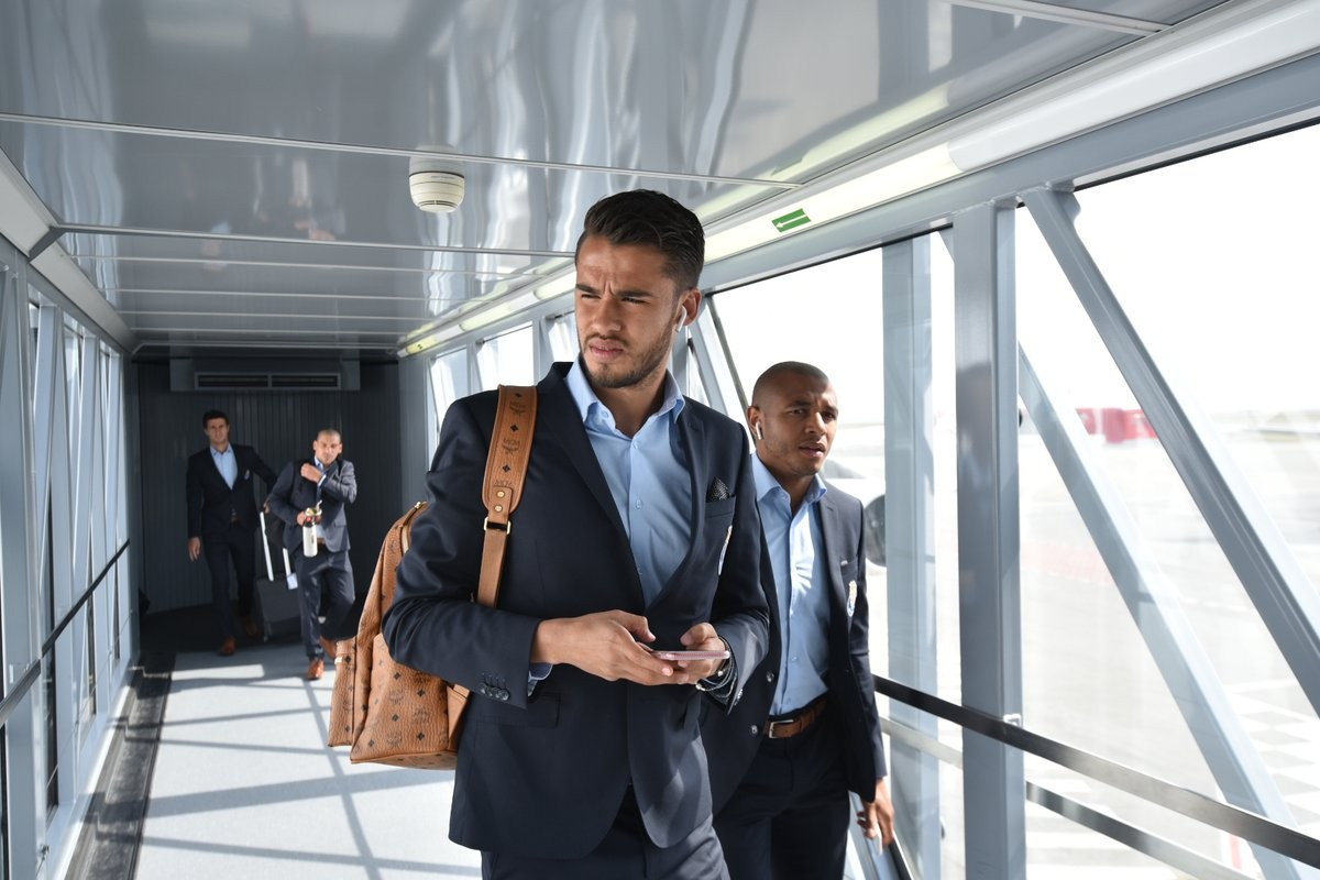 Dàn sao FC Porto rạng rỡ lên đường sang Monaco - Bóng Đá