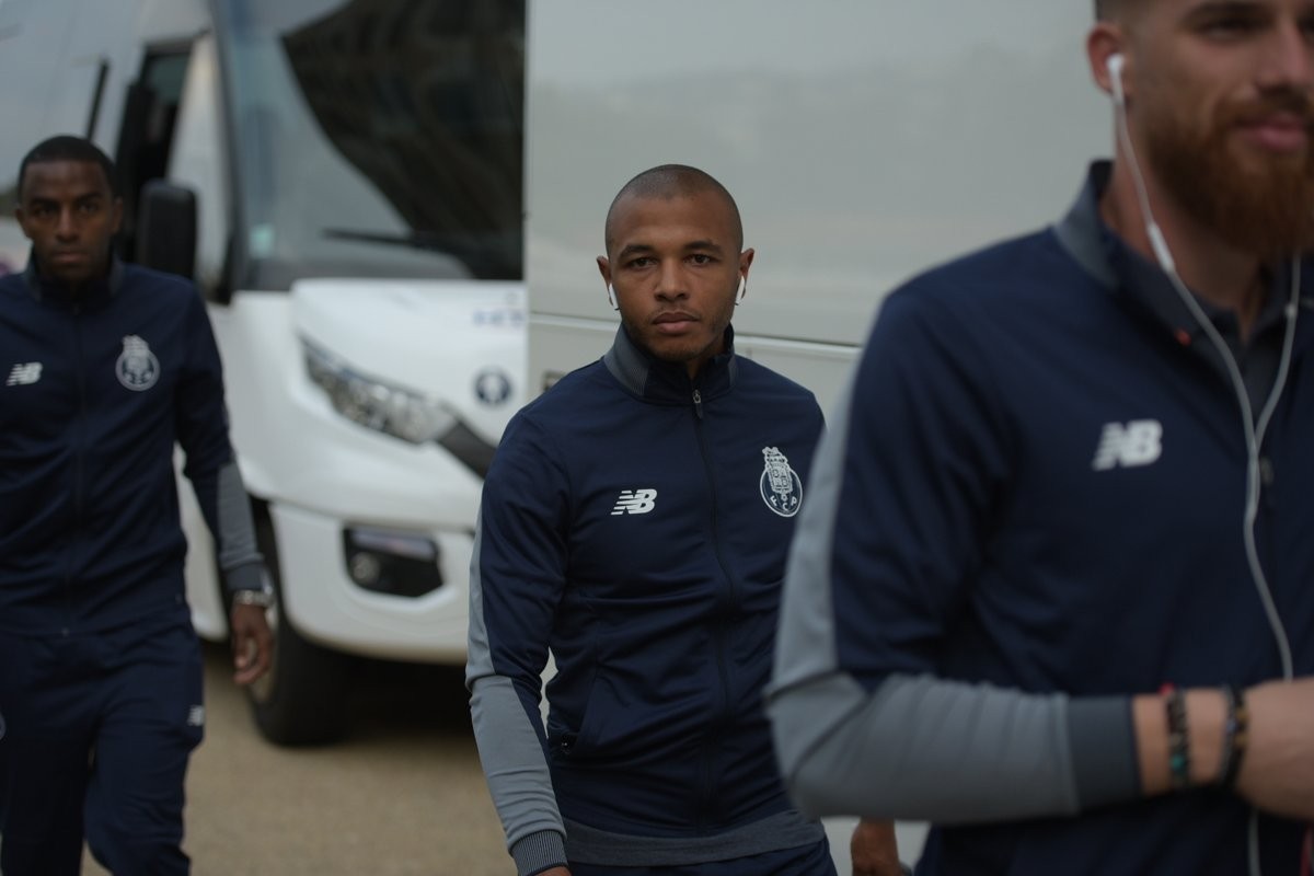 Dàn sao FC Porto rạng rỡ lên đường sang Monaco - Bóng Đá