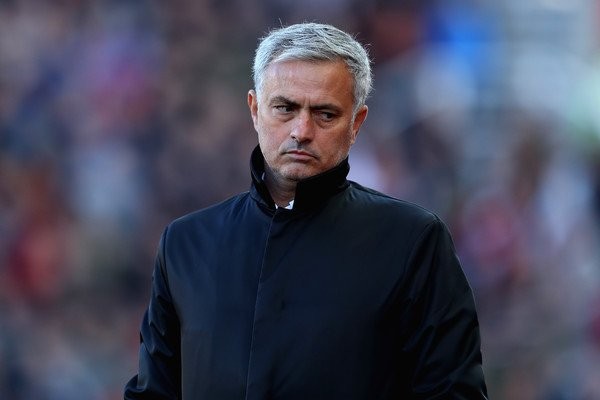 Mourinho đạt cột mốc 