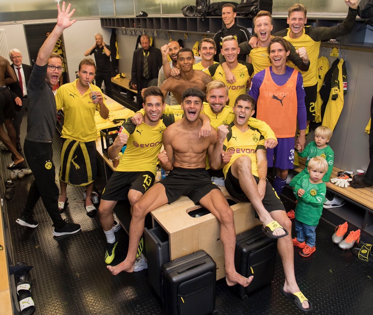 Hủy diệt Leipzig, tân HLV Dortmund có màn ra mắt không thể ấn tượng hơn - Bóng Đá