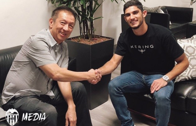 CHÍNH THỨC: Valencia chiêu mộ thành công Ronaldo 'đệ nhị' - Bóng Đá