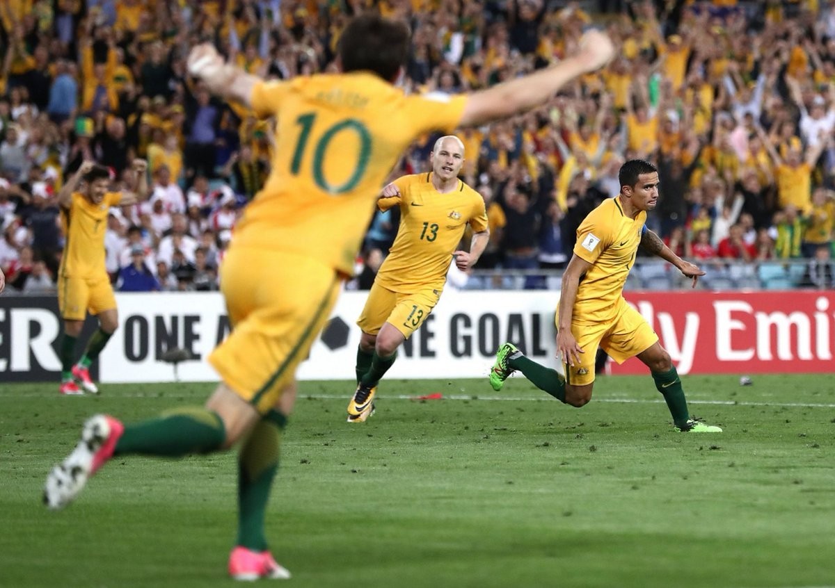 Tim Cahill xứng danh huyền thoại 