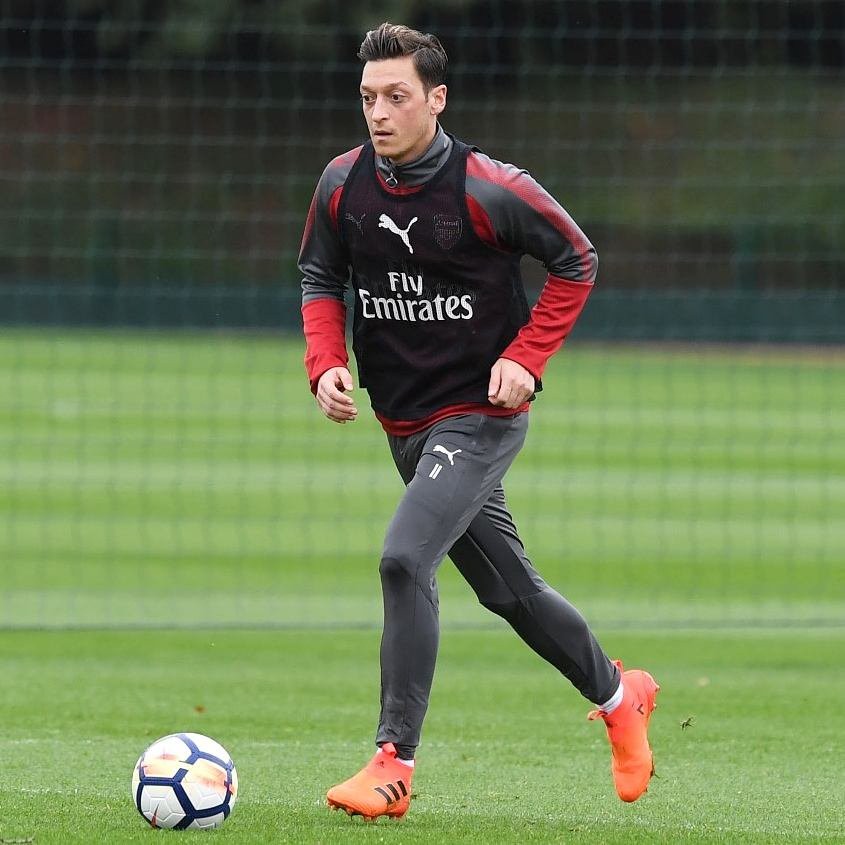 Arsenal thua, nhưng Mesut Ozil không thất bại - Bóng Đá