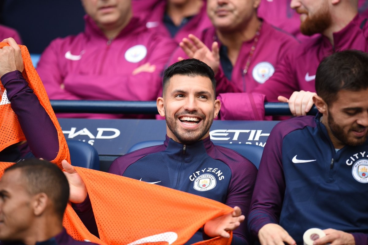 TRỰC TIẾP Manchester City vs Stoke City: Sane bỏ lỡ cơ hội vàng (Hiệp 1) - Bóng Đá
