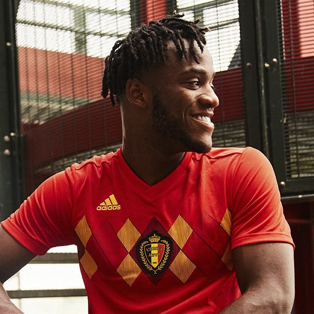 Lukaku, Hazard rạng rỡ ra mắt áo đấu mới của 'Quỷ đỏ' - Bóng Đá