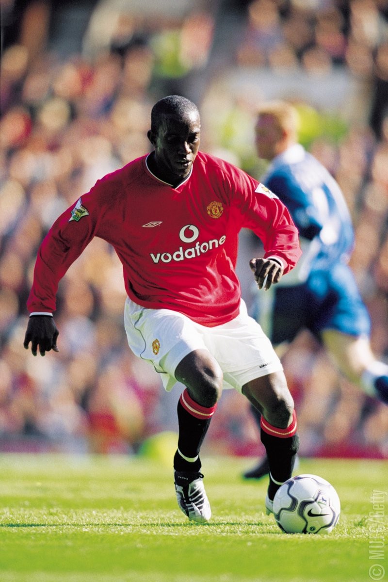 Chạm mốc 20 bàn, Lukaku chỉ chậm hơn 3 cầu thủ này tại Man United - Bóng Đá