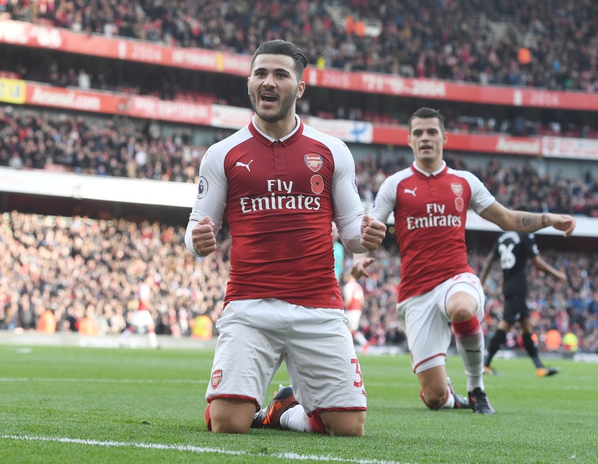 Sead Kolasinac và hành trình chinh phục Ngoại hạng Anh - Bóng Đá