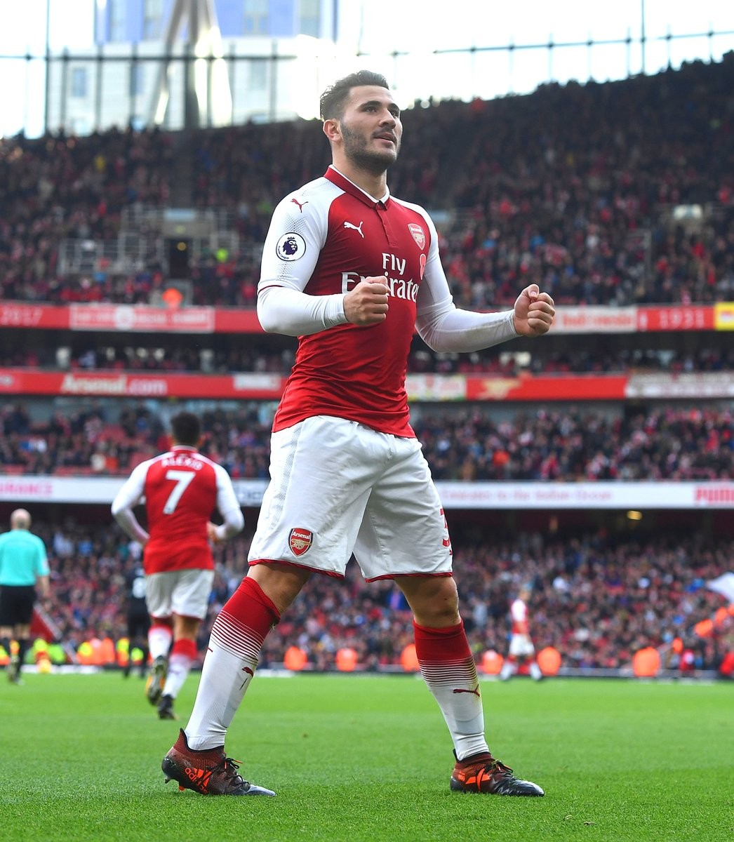 Sead Kolasinac và hành trình chinh phục Ngoại hạng Anh - Bóng Đá