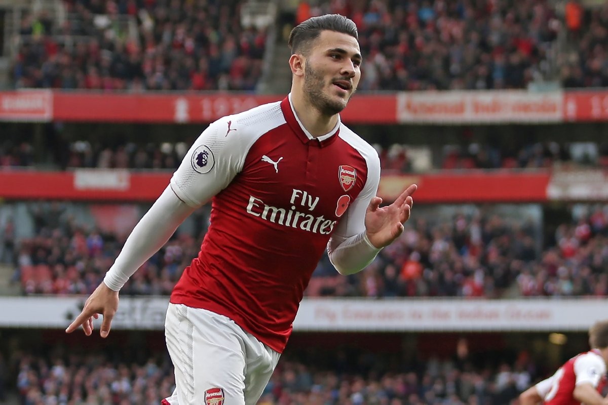 Sead Kolasinac và hành trình chinh phục Ngoại hạng Anh - Bóng Đá