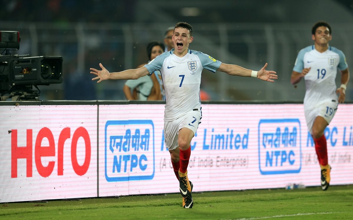 Góc tuyển trạch: Phil Foden - ngọc thô Man City chinh phục cả thế giới - Bóng Đá