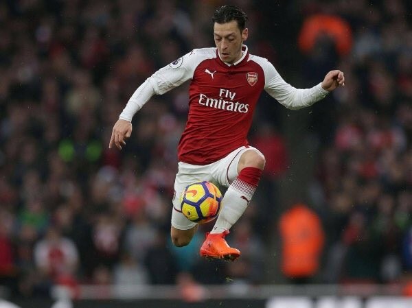 Tương lai Mesut Ozil: Barca, chân trời hứa hẹn - Bóng Đá
