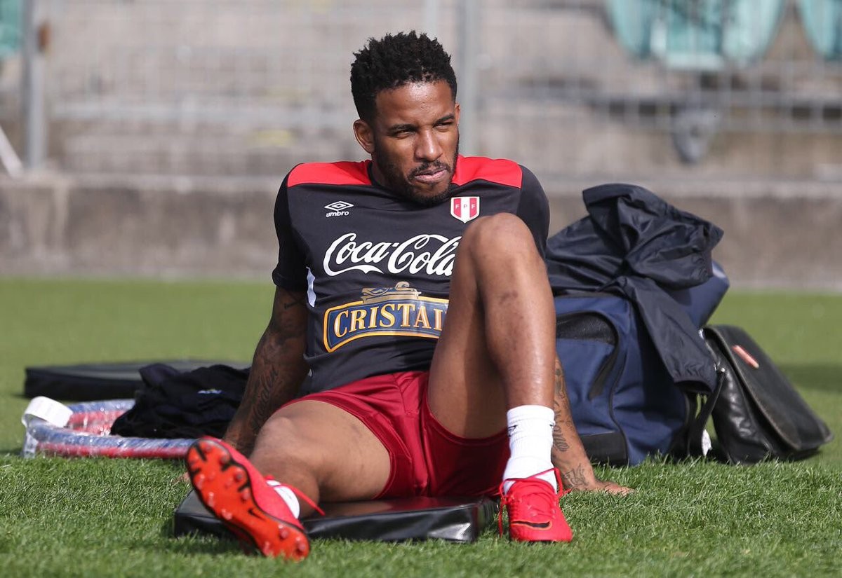 Ánh nắng chói chang tại New Zealand không làm Peru nản lòng - Bóng Đá