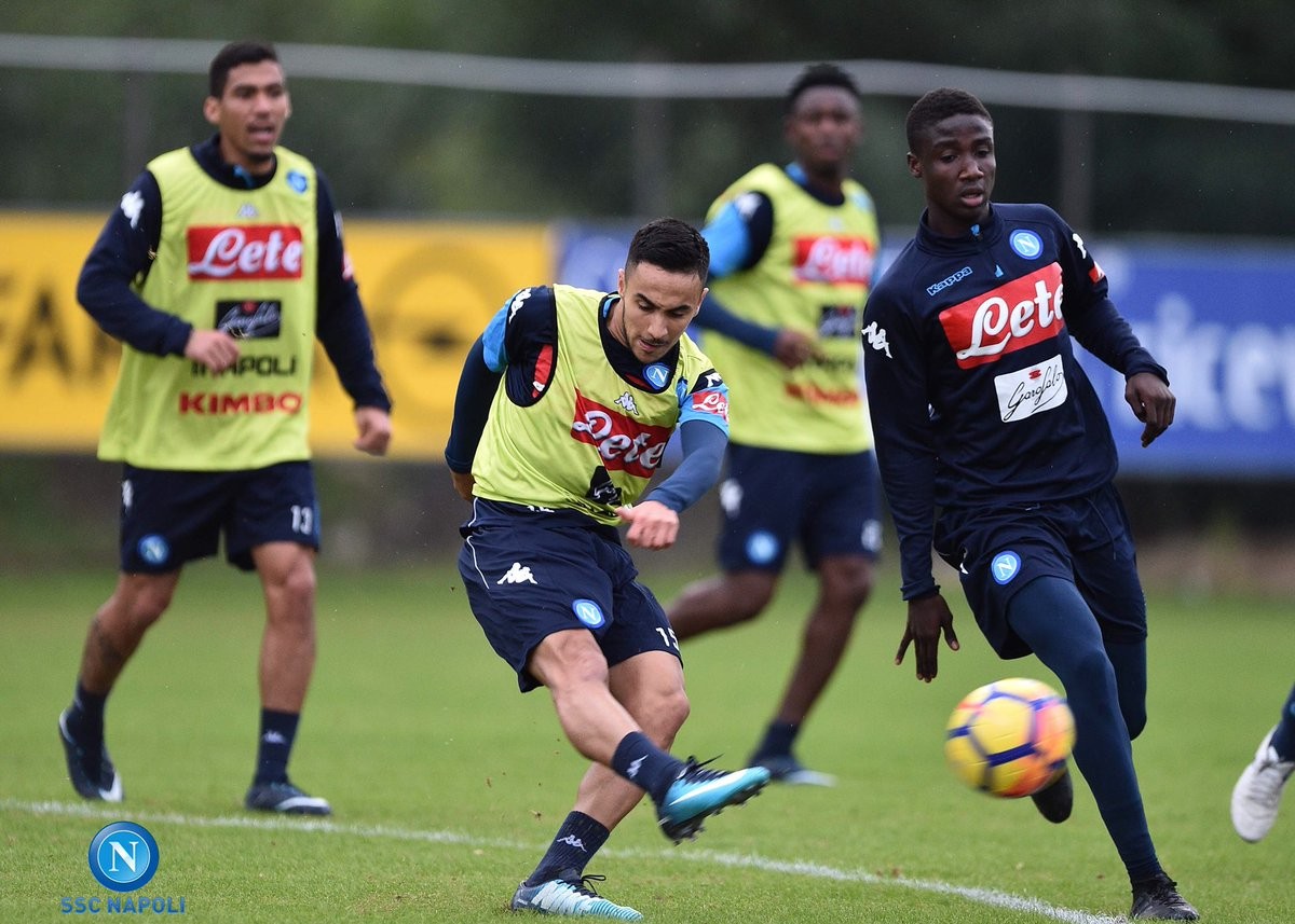 Bị loại, sao Italia mặt 'buồn hiu' tại CLB - Bóng Đá