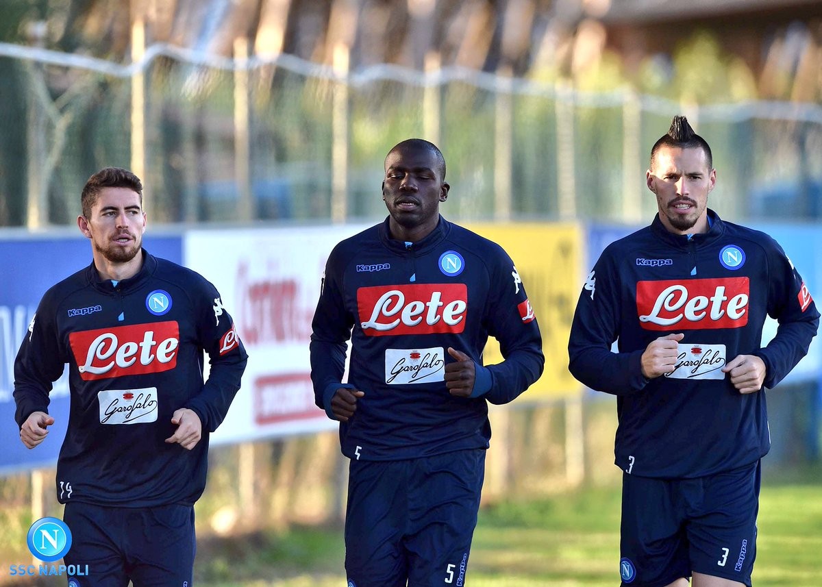 Bị loại, sao Italia mặt 'buồn hiu' tại CLB - Bóng Đá