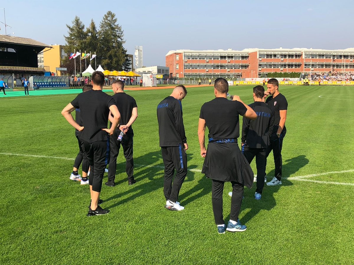 Sốc: Thua Tây Ban Nha 0-6, Croatia có cách giải khuây không tưởng - Bóng Đá
