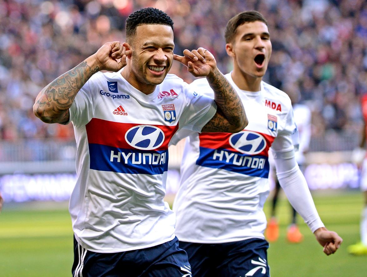 Depay lại bừng sáng, Lyon thổi lửa vào gáy Monaco - Bóng Đá