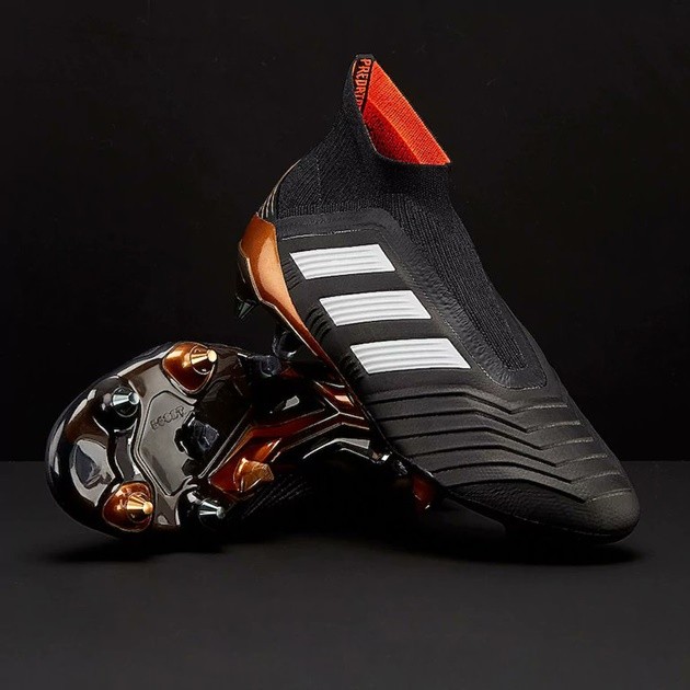 Trước thềm Champions League, Pogba được tặng quà độc - Bóng Đá