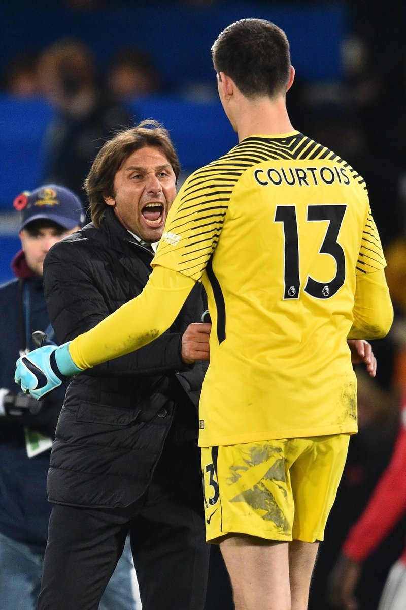 Courtois từ chối Chelsea: Mối họa Real Madrid - Bóng Đá