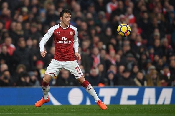 Đến Barca, Mesut Ozil nhận lương CỰC KHỦNG - Bóng Đá