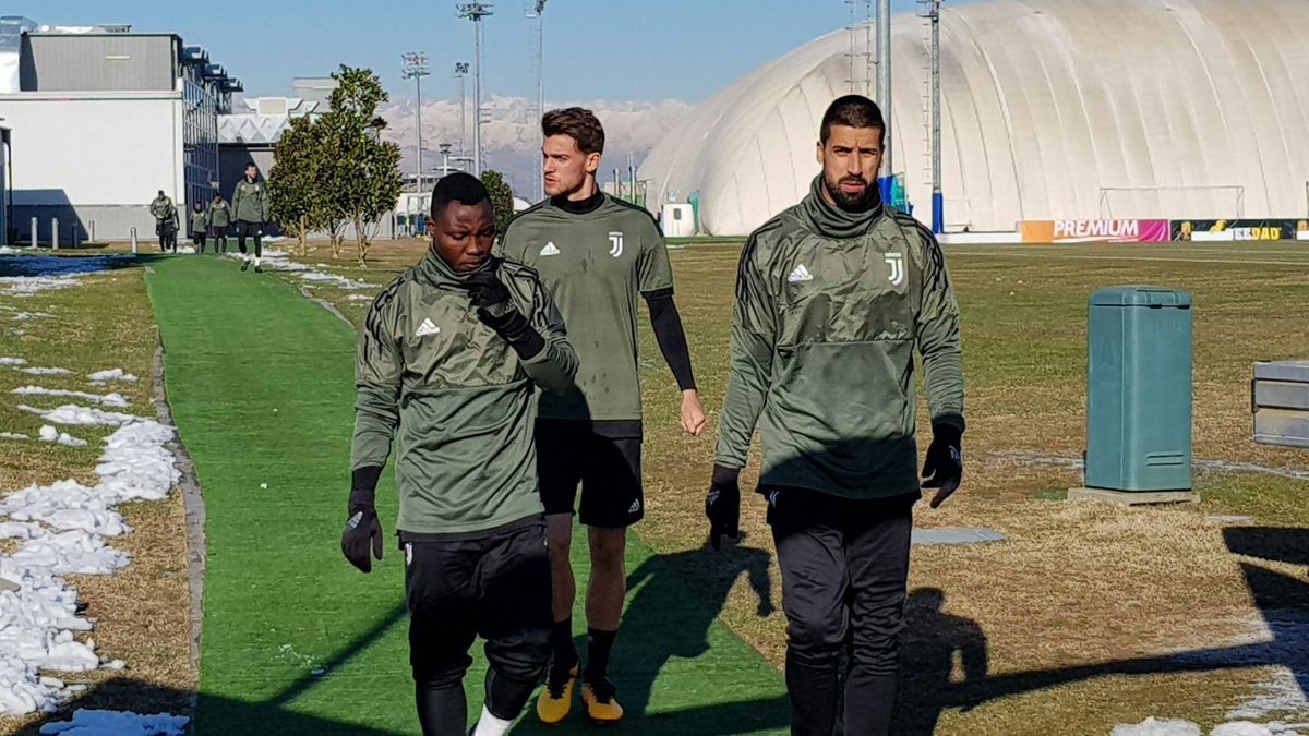 Juventus tập luyện - Bóng Đá