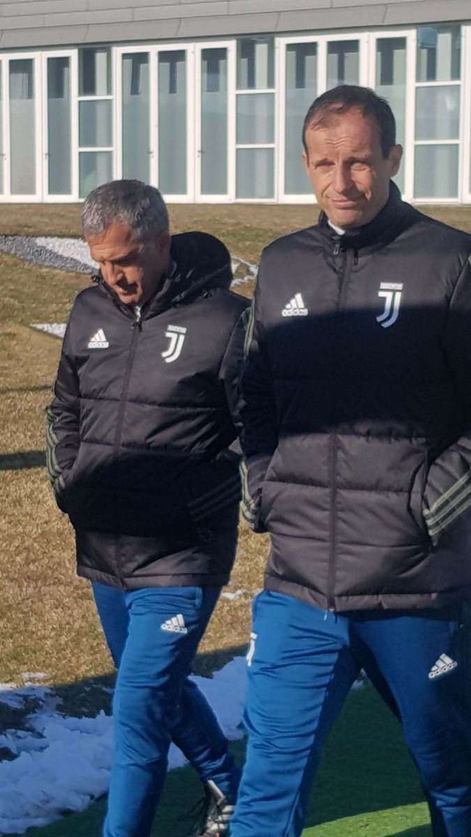 Juventus tập luyện - Bóng Đá