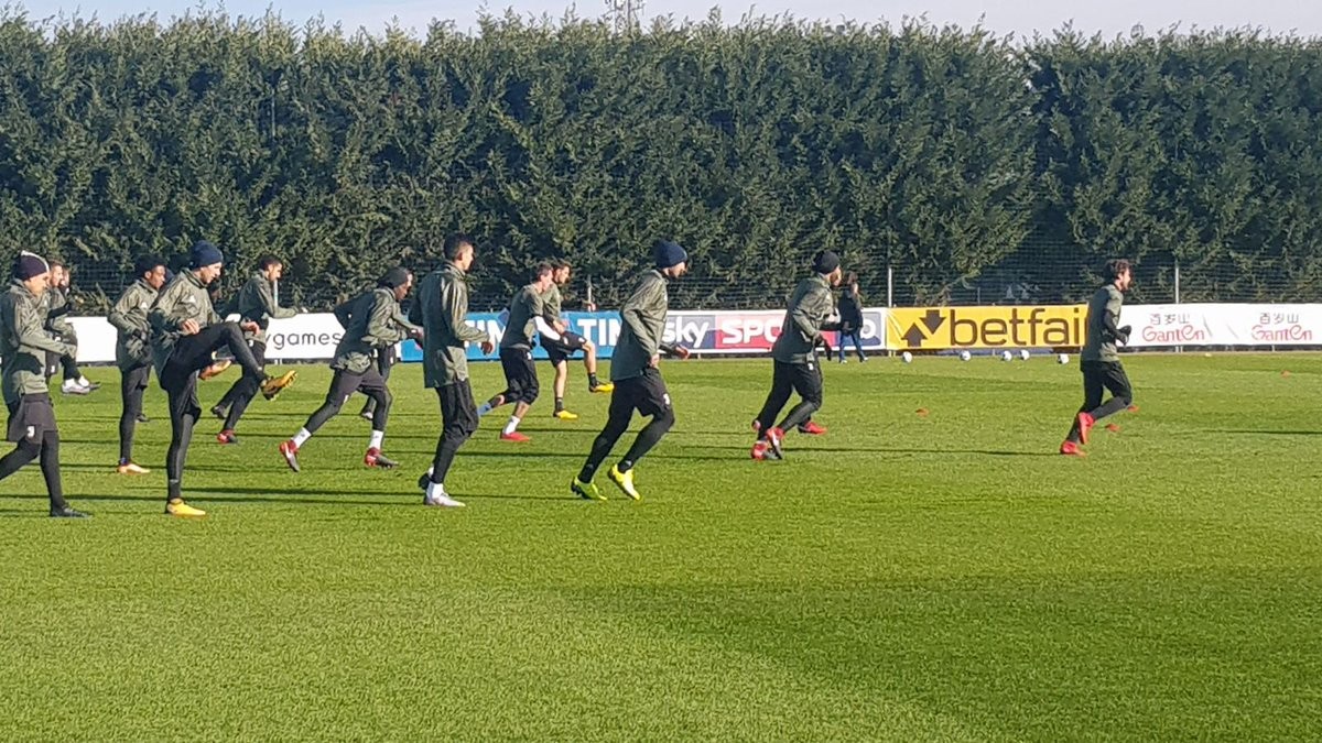 Juventus tập luyện - Bóng Đá