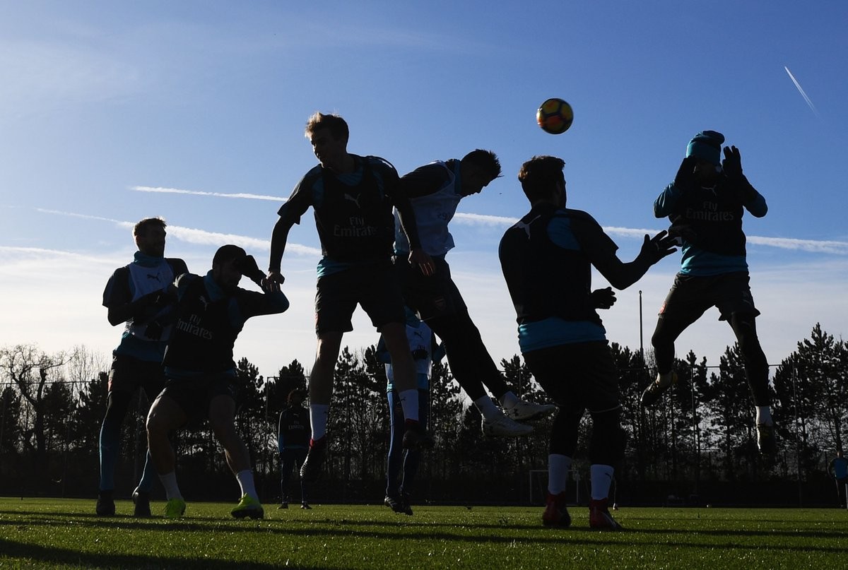 BInh hùng tướng mạnh, Arsenal miệt mài tập luyện - Bóng Đá